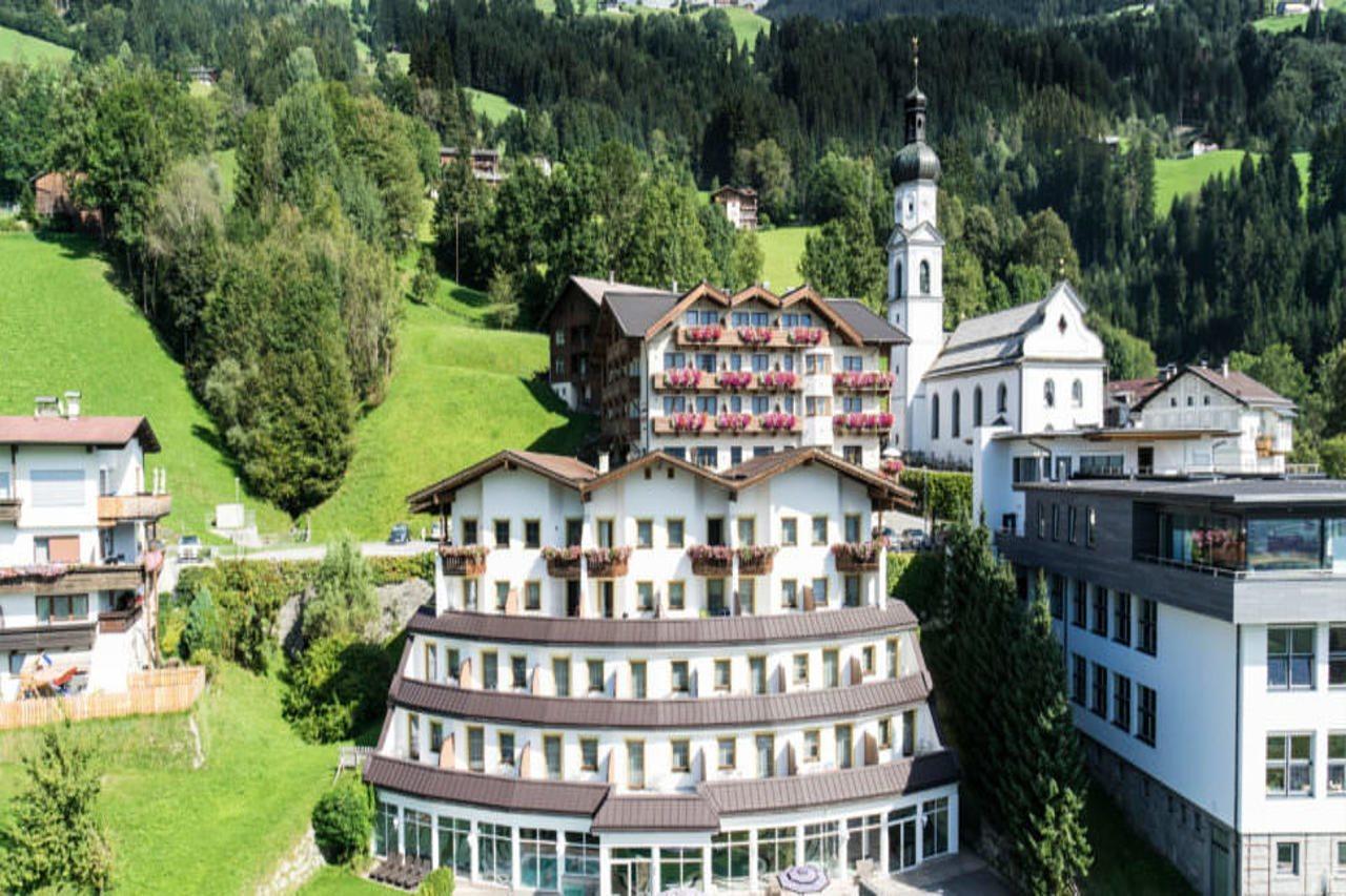 Ferienhotel Hoppet Hart im Zillertal Exterior foto